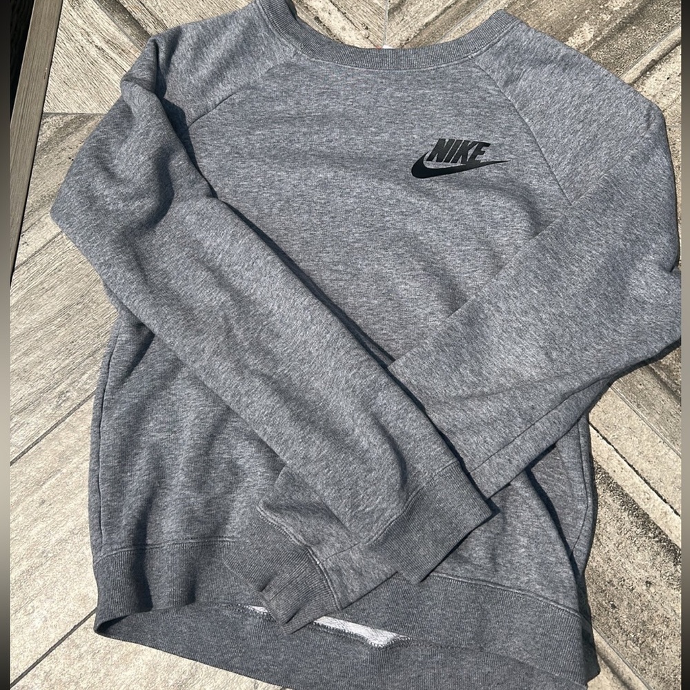 Women’s Nike Crewneck
